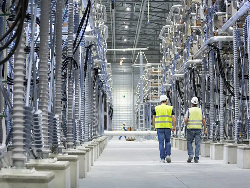 Cómo funcionan los disyuntores de vacío